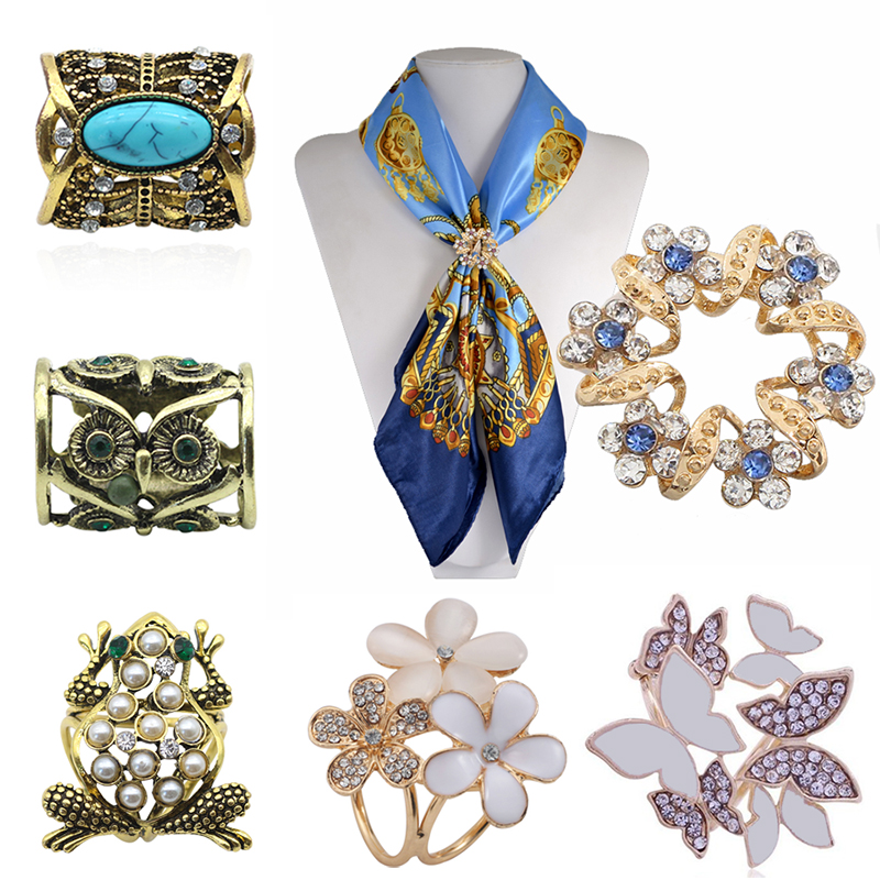 Fashion Enamel Crystal Flower  - Flower Frog Pin のレビューと価格