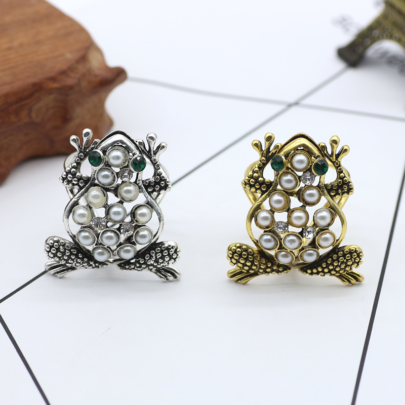 Fashion Enamel Crystal Flower  - Flower Frog Pin のレビューと価格