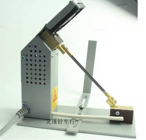Mini Electric Cutting Machine  - Ribbon Wired Satin のレビューと価格